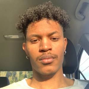 Meet your Posher, Cj